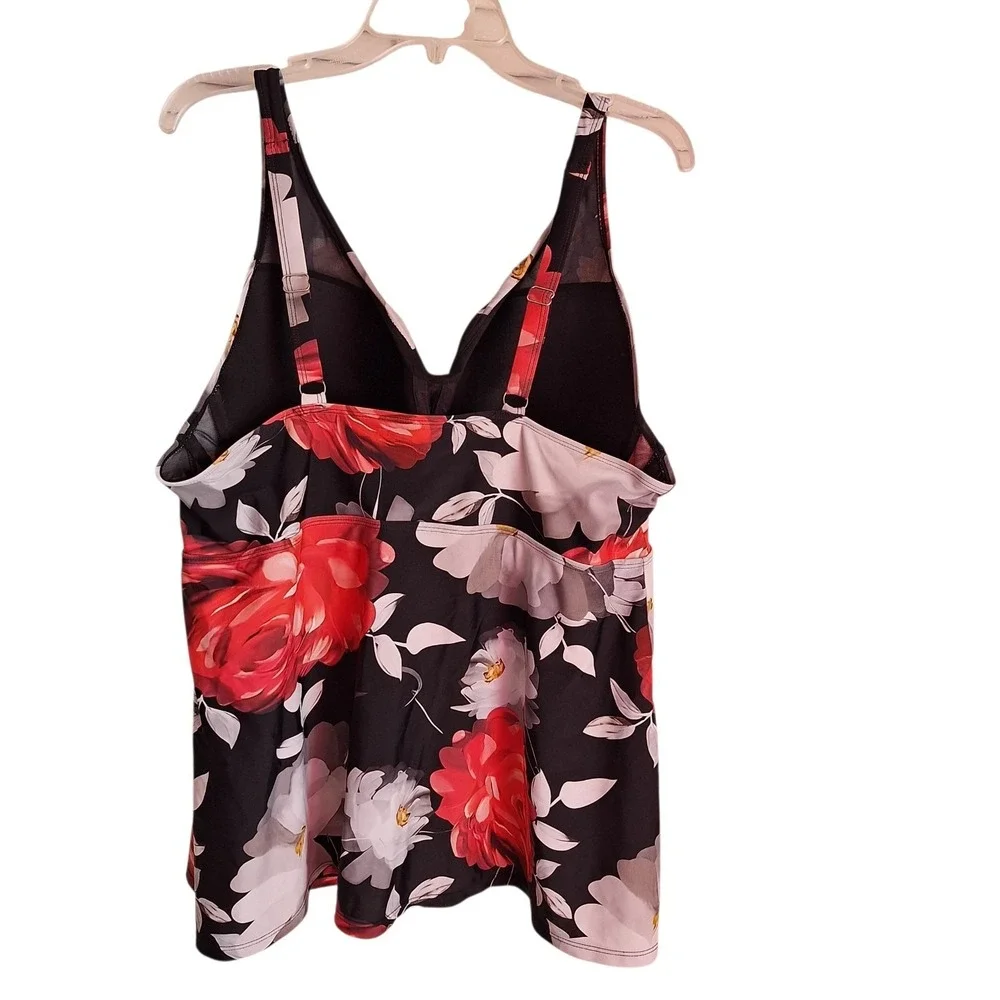 MeetCurve Womens 3XL Swimsuit Top Black Red Floral Adjustable Straps Padded Bust